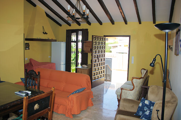 Chalet independiente en venta en Rincón de la Victoria